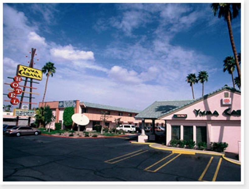 Econo Lodge Inn & Suites Yuma I-8 Екстер'єр фото