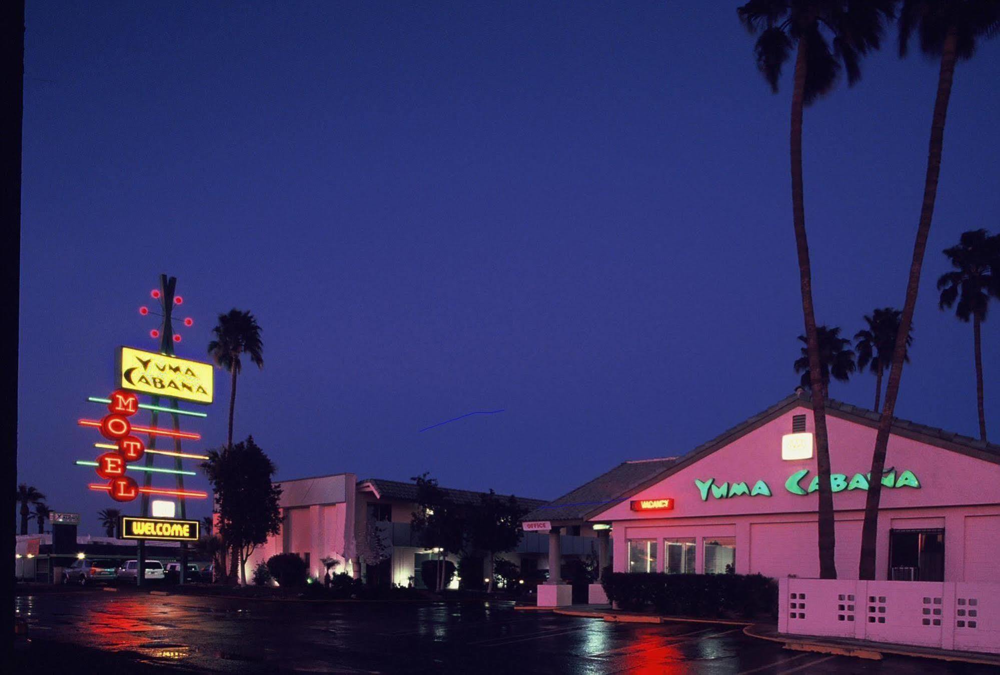 Econo Lodge Inn & Suites Yuma I-8 Екстер'єр фото