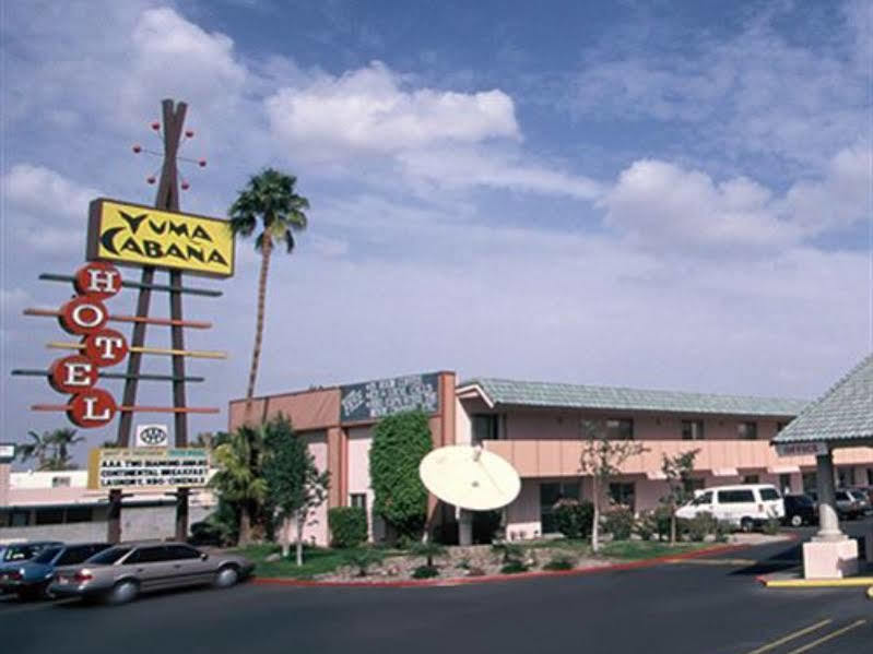 Econo Lodge Inn & Suites Yuma I-8 Екстер'єр фото